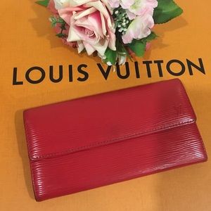❌ SOLD ❌ Authentic Louis Vuitton epi wallet red